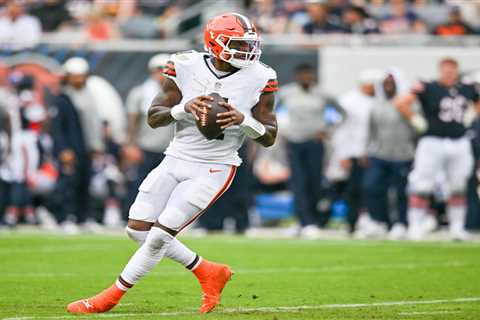 Deshaun Watson, Shedeur Sanders put up a mixed bag as they fight for Browns starter job