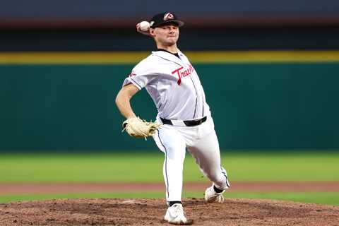 Mariners calling up top pitching prospect Kade Anderson in middle of fight for playoff spot