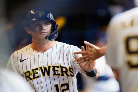 Brewers bench rookie after brutal mistake in loss to Mets: ‘No excuses’