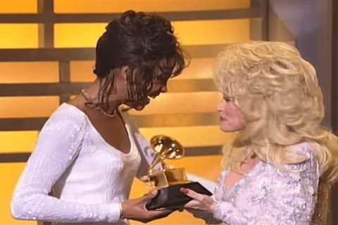 Dolly Parton Wasn’t Eligible for Song of the Year Grammy for ‘I Will Always Love You’ for This..