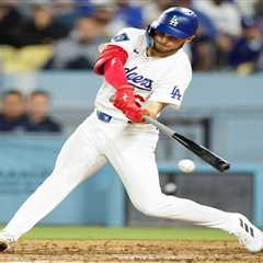 Dodgers call up familiar face to help slumping offense as MLB rosters expand