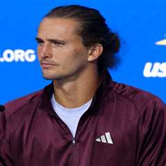 Alexander Zverev’s girlfriend Sophia Thomalla stuns in baby blue beach outfit before US Open