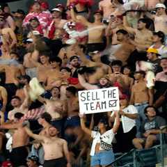 Angels’ ‘sell the team’ chants had an impact on Arte Moreno’s departure
