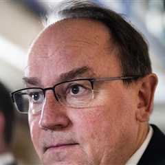 Wisconsin Congressman Tom Tiffany Hospitalized After Plane Makes Emergency Landing in Lake
