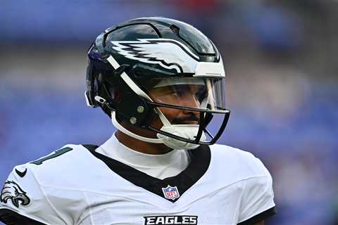 2026 NFL predictions: Eagles success rides on Jalen Hurts running