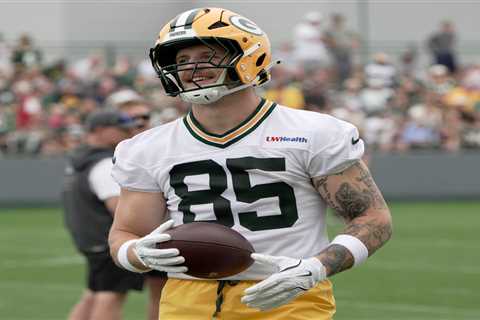 Packers reward Tucker Kraft with $92 million extension in return from torn ACL
