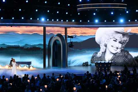 Dolly Parton Remembered by Reba McEntire & Sally Field on 2026 Emmys: ‘I Never Stopped Loving Her’