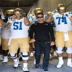 WATCH: UCLA coach Bob Chesney goes viral with epic ‘burn the f–king boats’ speech before shocking..